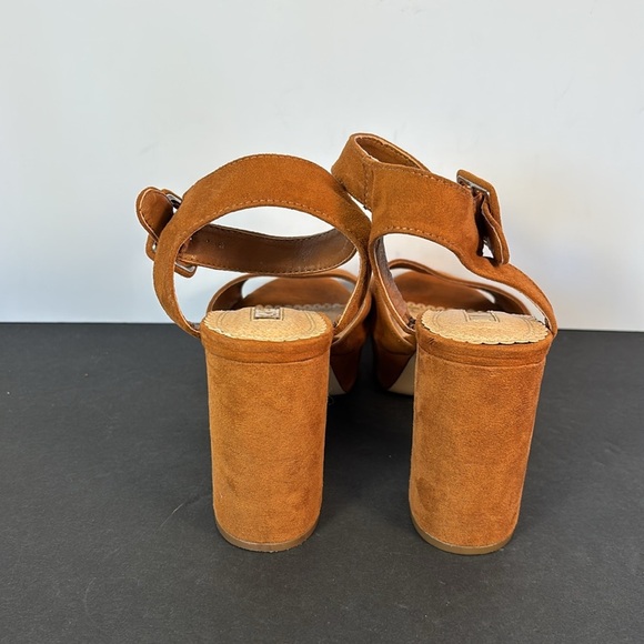 Liliana Suede Platform Heels Sz 7 Cognac Block Heel Ankle Strap Sandals Y2K - Picture 3 of 5
